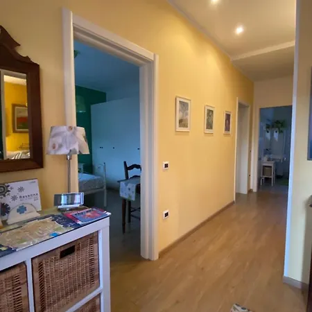 Rosa Alba Bed and Breakfast *