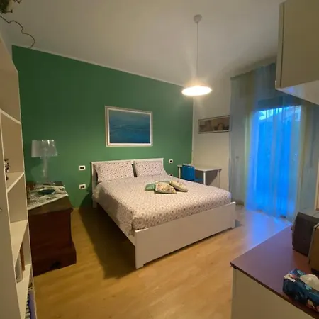 Rosa Alba Bed and Breakfast *